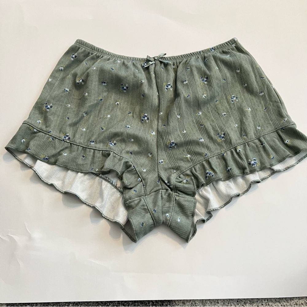 wild fable Olive Green Floral Ruffle Lounge Shorts- Size XS
